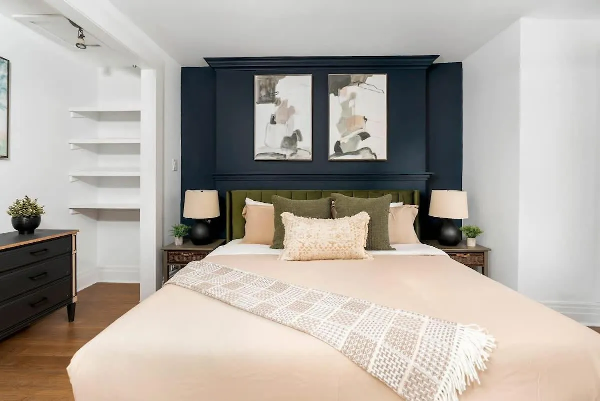 1Br Apartment Near Queen West Toronto Holiday home