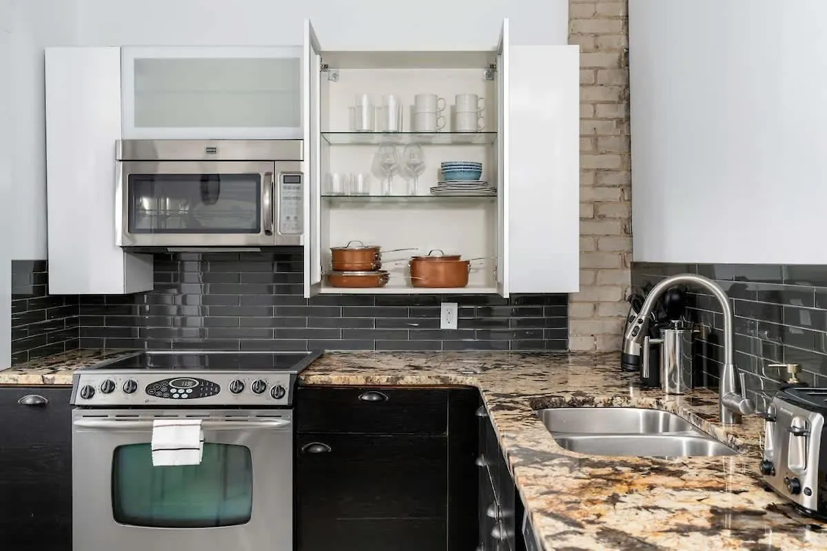 Holiday home 1Br Apartment Near Queen West Toronto Canada